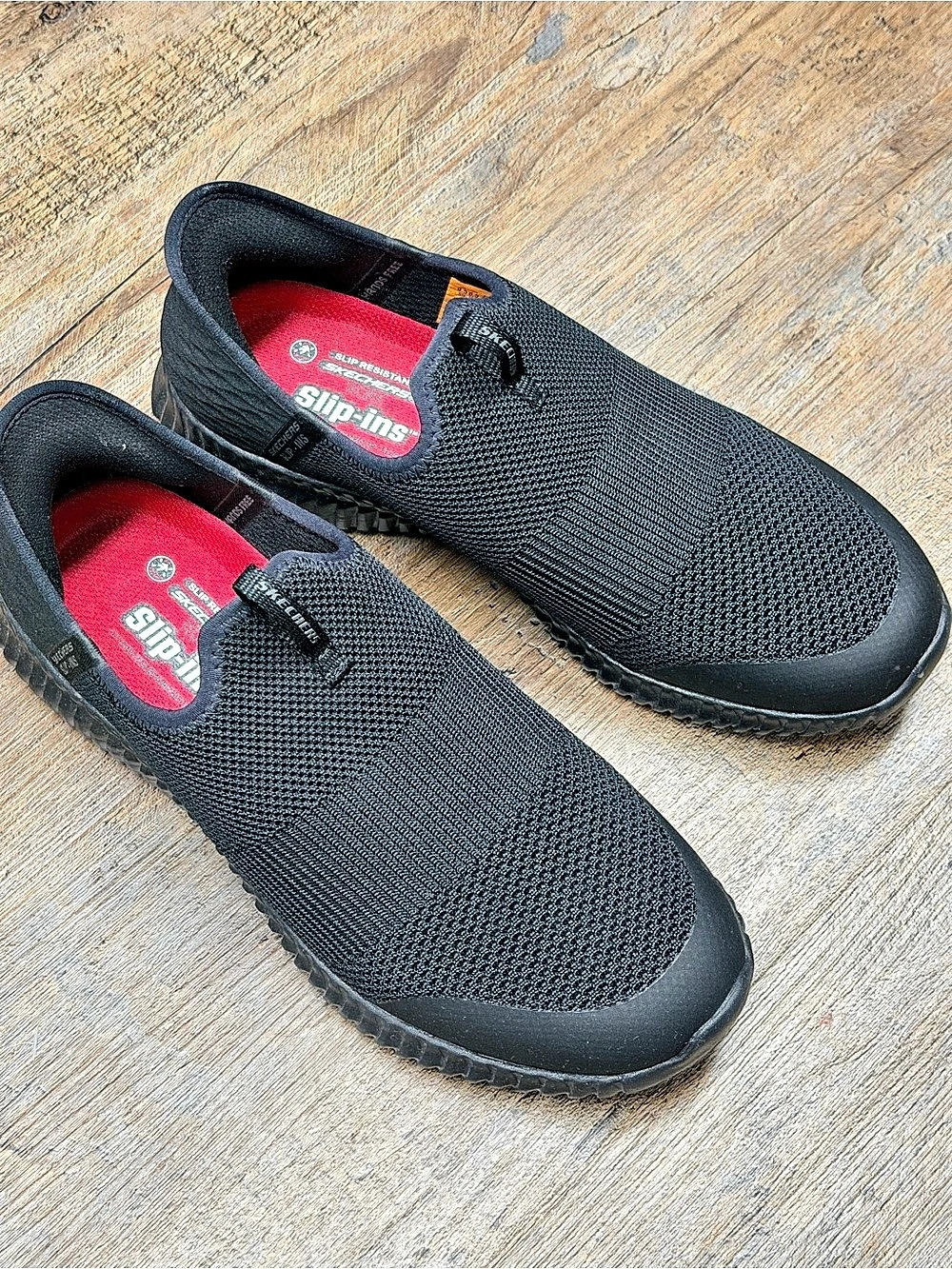 Skechers Hands Free Slip-ins: Glide-Step Altus Sneakers Black US 9.5 D